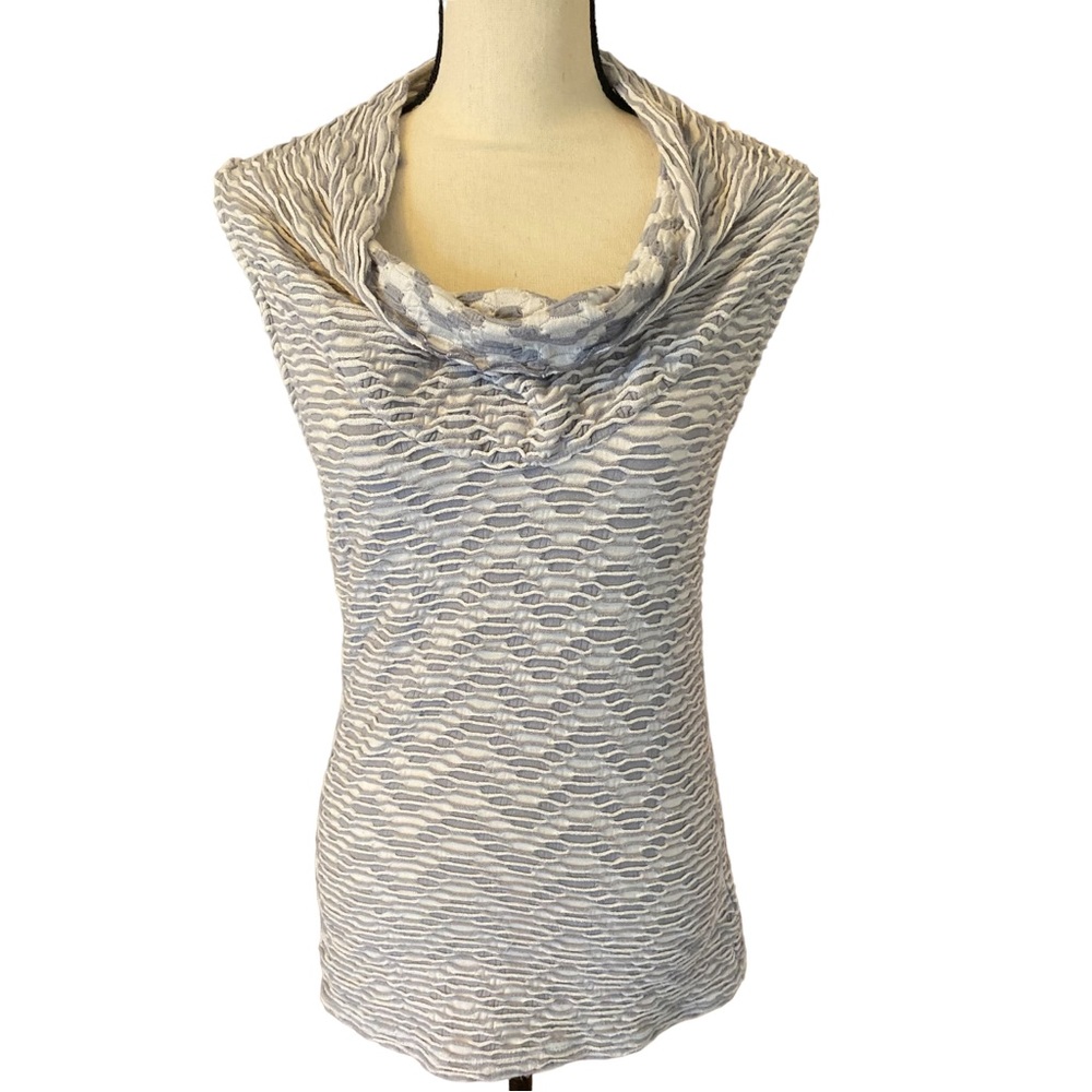 Deletes Womens Sleeveless Cowl Neck Top (M)